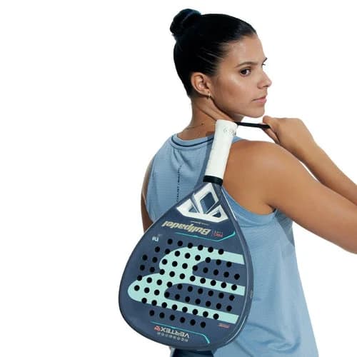 Bullpadel Vertex 04 Woman 2024 Delfi Brea