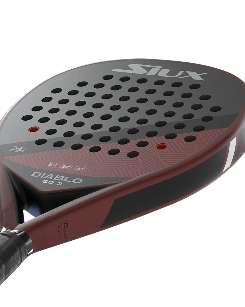  The Siux Diablo Go 3 is a diverse racket which is great for smashes