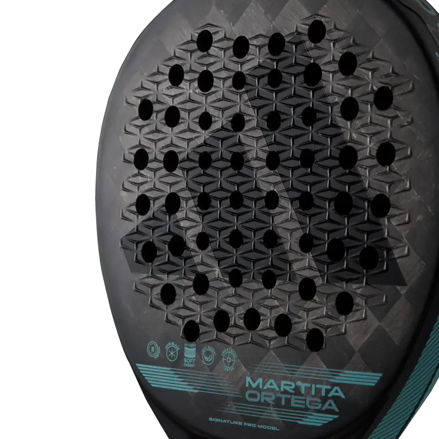 Is the Adidas Cross IT Light 2024 a good padel racket?